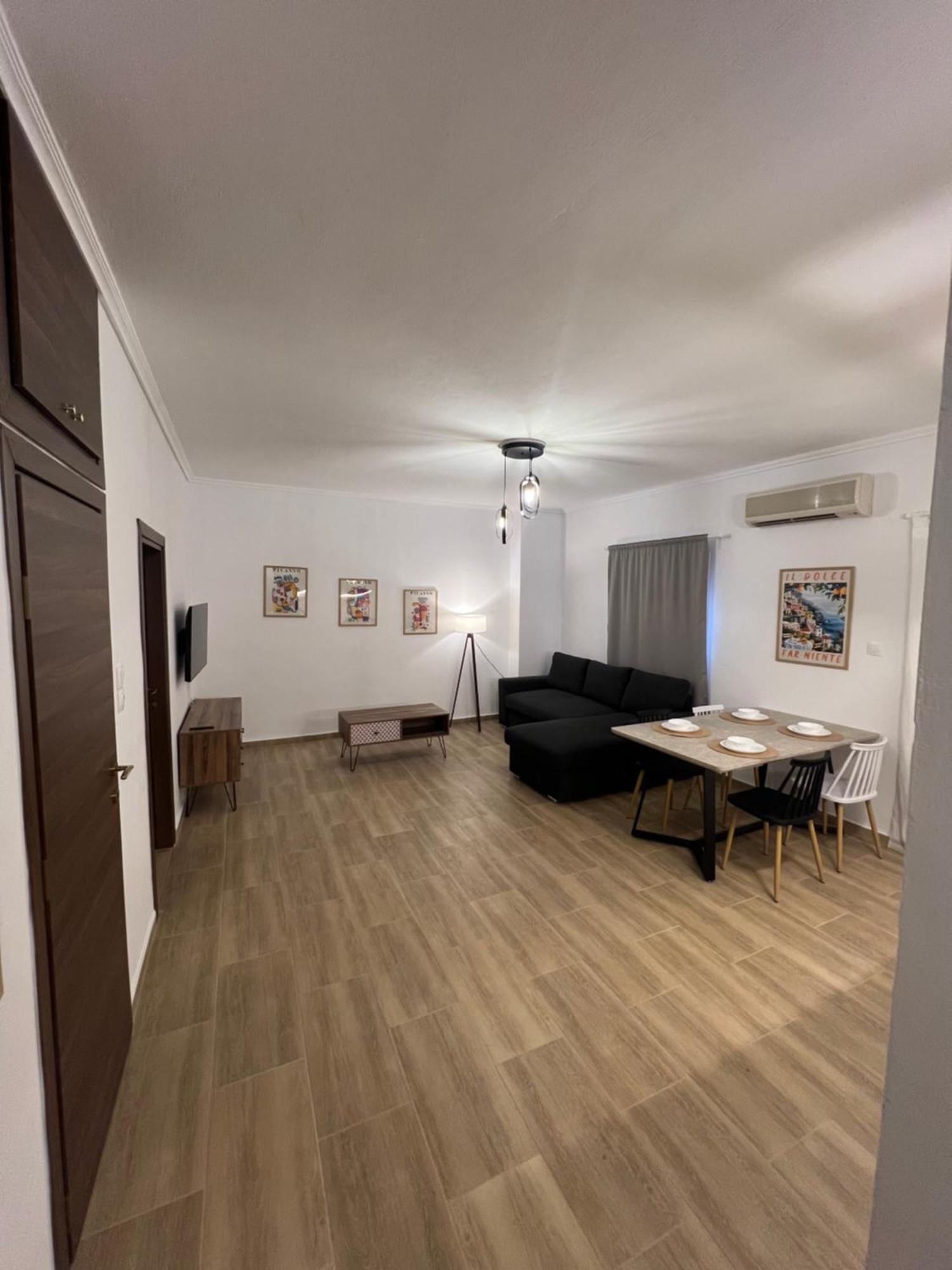 Lux 23 * Nea Kallikrateia